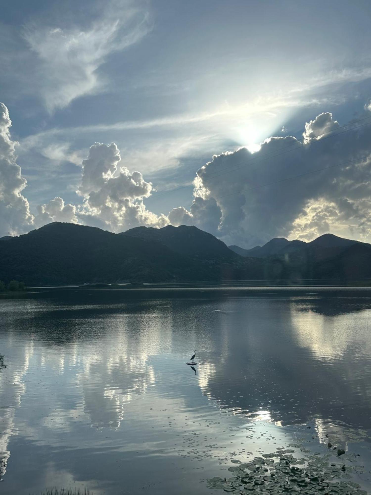 Lakeside Harmony Apartment Golubovci Екстер'єр фото